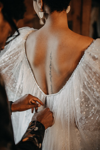 Intimate winter B&B elopement in the Hudson Valley