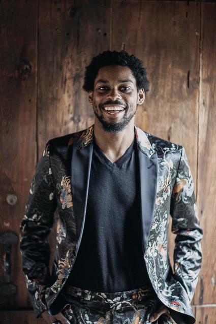 Intimate winter B&B elopement in the Hudson Valley