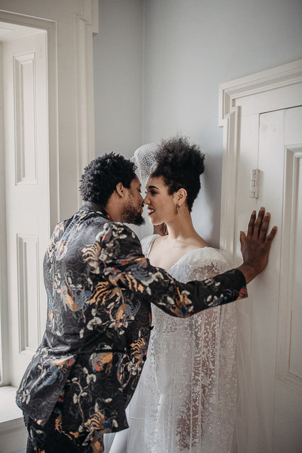 Intimate winter B&B elopement in the Hudson Valley