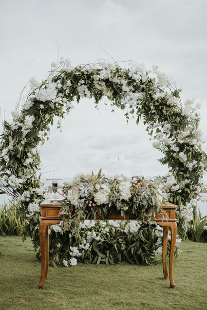 Elegant Bali destination wedding at Khayangan Estate