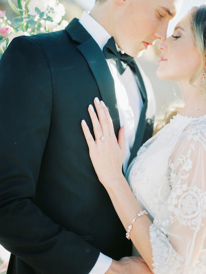 Elegant desert wedding in Joshua Tree Inspiration