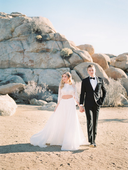 Elegant desert wedding in Joshua Tree Inspiration