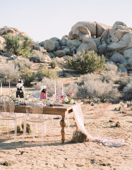 Elegant desert wedding in Joshua Tree Inspiration