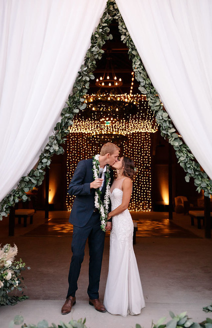 Rustic modern barn wedding at Greengate Ranch in SLO