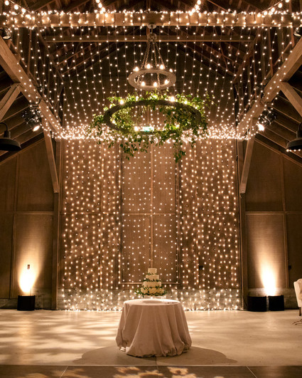 Rustic modern barn wedding at Greengate Ranch in SLO
