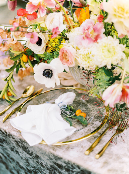 Glam spring garden wedding ideas