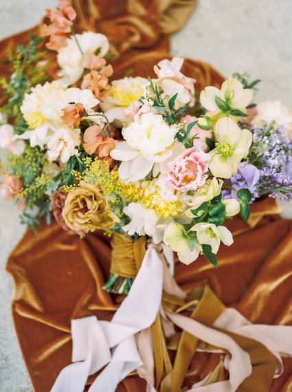 Glam spring garden wedding ideas