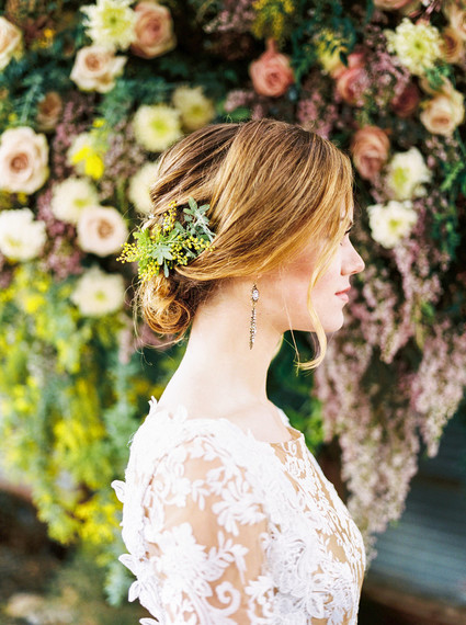 Glam spring garden wedding ideas