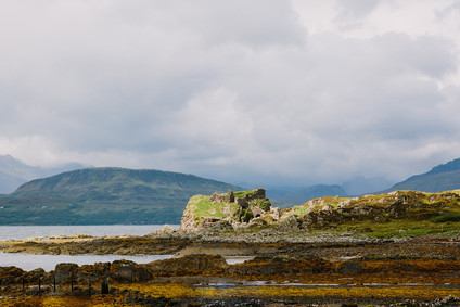Elopement in the Scottish Highlands on the Isle of Skype
