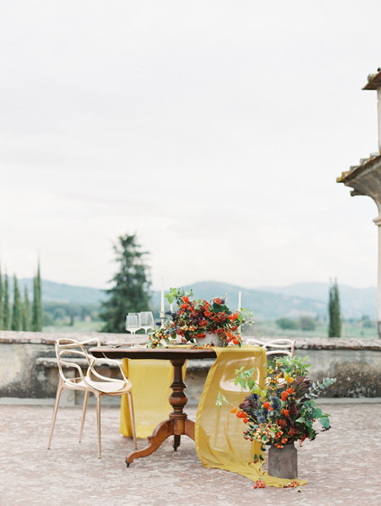 Romantic late summer Tuscan wedding inspiration