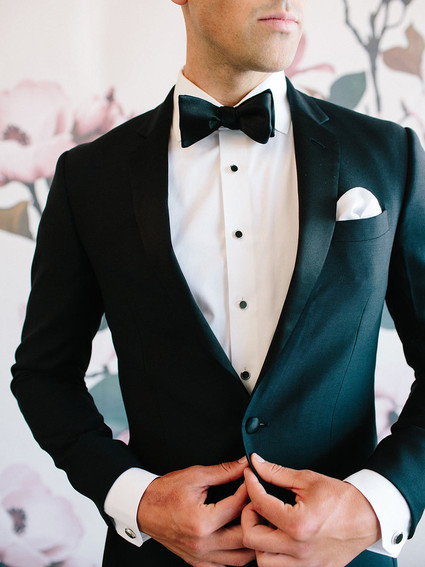 Floral wedding party ideas with The Black Tux Inspiration