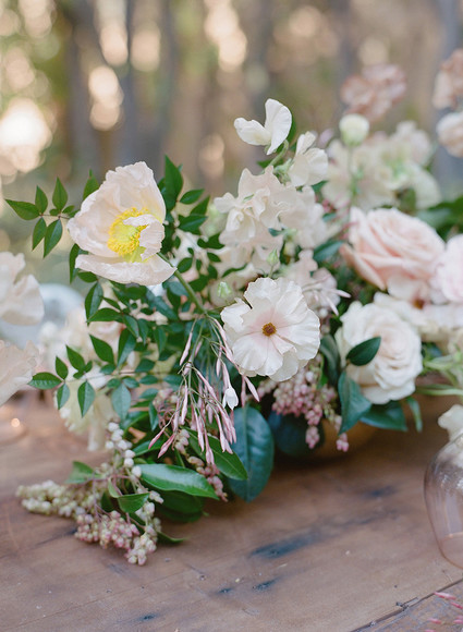 feminine garden baby shower with Casa de Perrin