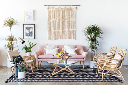 Macrame wall hanging