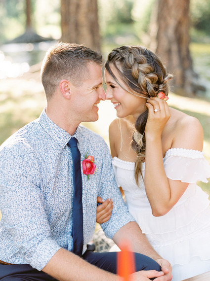 Colorful Yosemite elopement and picnic Inspiration
