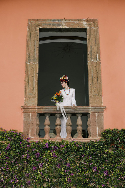Frida Kahlo inspired wedding on the Amalfi Coast