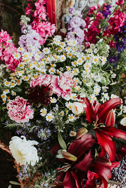 Bright floral nomadic wedding inspiration in Edna Valley