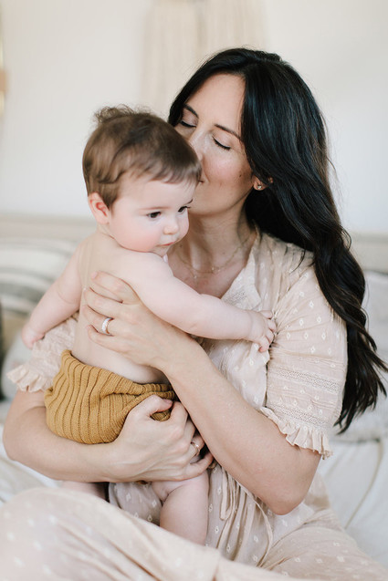 neutral family portraits