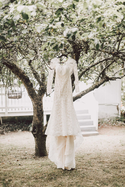 Elegant intimate Whidbey Island wedding at The Wayfarer