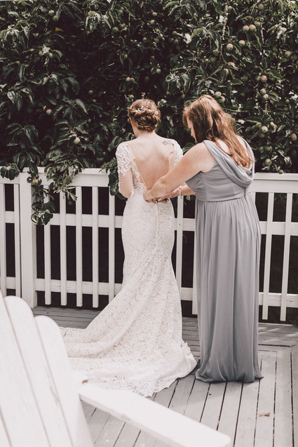 Elegant intimate Whidbey Island wedding at The Wayfarer