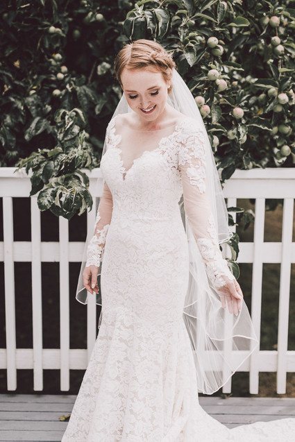 Elegant intimate Whidbey Island wedding at The Wayfarer