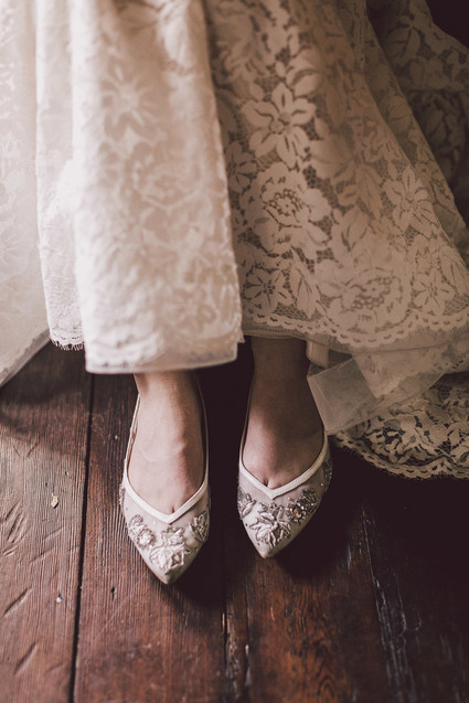 Elegant intimate Whidbey Island wedding at The Wayfarer