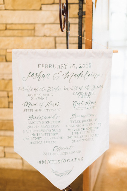 Jewel tone winter wedding at Canyonwood Ridge in Austin