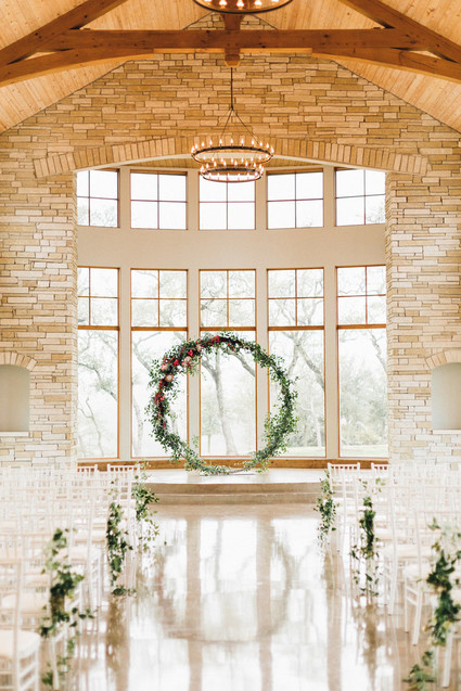 Jewel tone winter wedding at Canyonwood Ridge in Austin