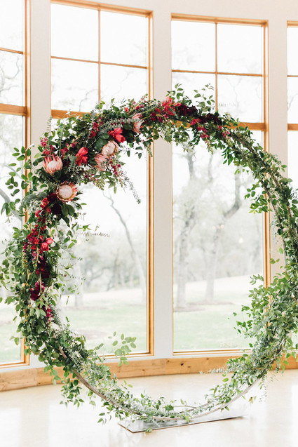 Jewel tone winter wedding at Canyonwood Ridge in Austin