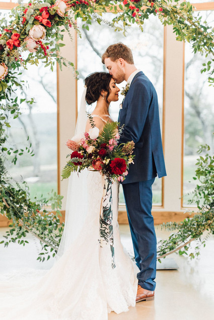 Jewel tone winter wedding at Canyonwood Ridge in Austin