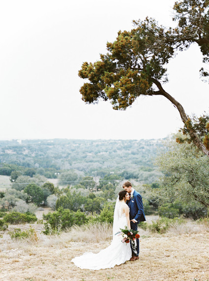 Jewel tone winter wedding at Canyonwood Ridge in Austin