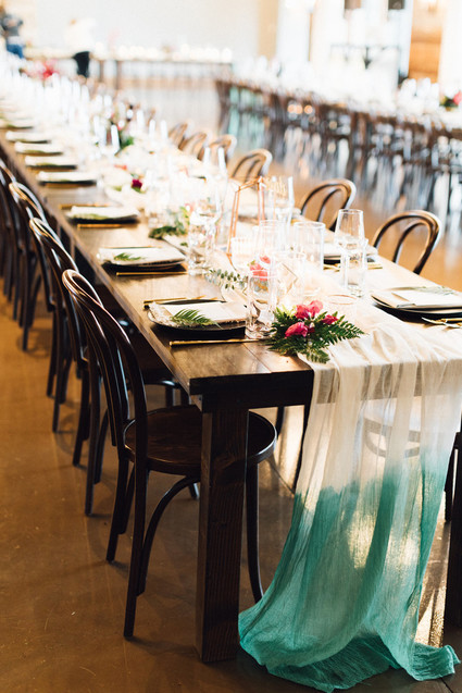 Jewel tone winter wedding at Canyonwood Ridge in Austin