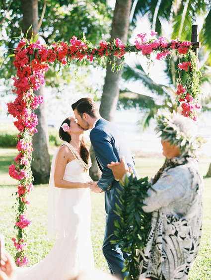 Maui wedding at Olowalu Plantation House