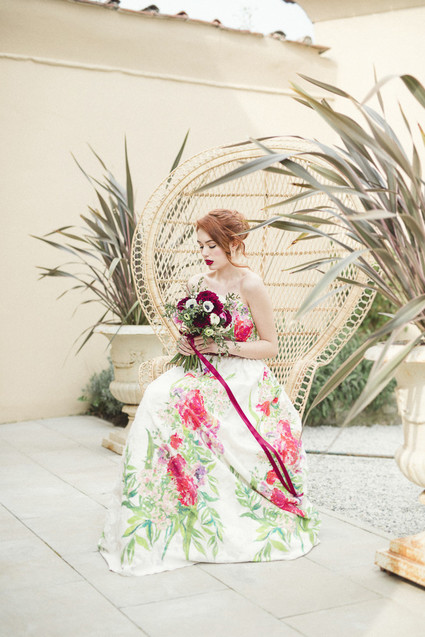 Fuchsia floral wedding inspiration in Tuscany