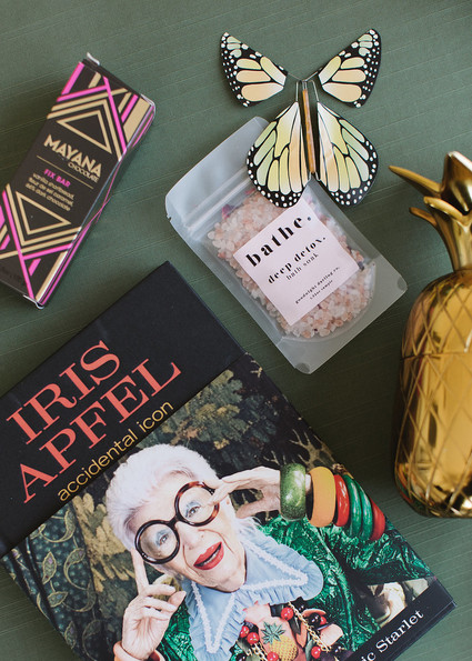 Ombre dinner party with Collective Gatherings in Brooklyn