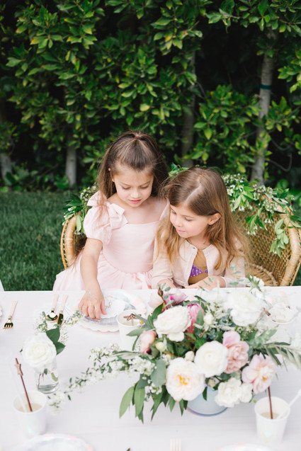 Mermaid backyard birthday party by Beijos Events