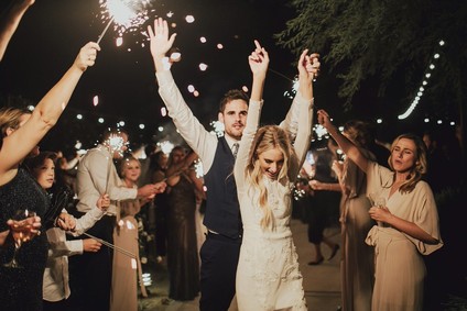 Tropical earth tone Palm Springs wedding at Colony 29