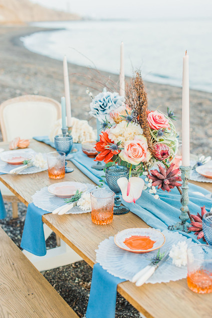 Vibrant beachy wedding editorial in Santorini