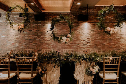 Whimsical indie wedding in Brooklyn at Diety