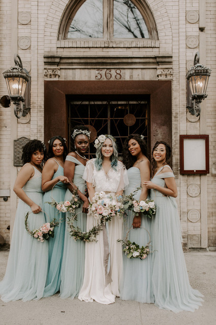 Whimsical indie wedding in Brooklyn at Diety