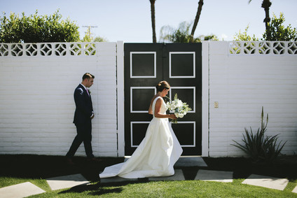 Colorful modern Palm Springs wedding at the Ace Hotel