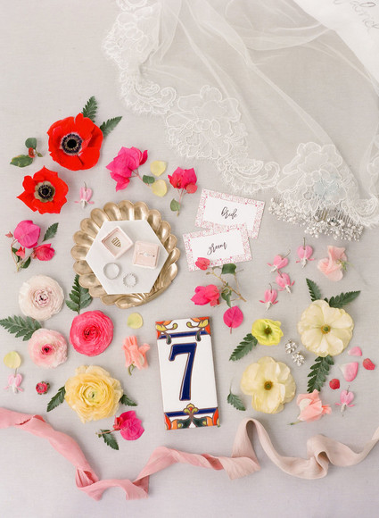 Colorful spring Texas wedding with Mexican details