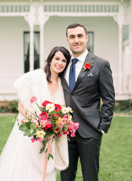 Colorful spring Texas wedding with Mexican details