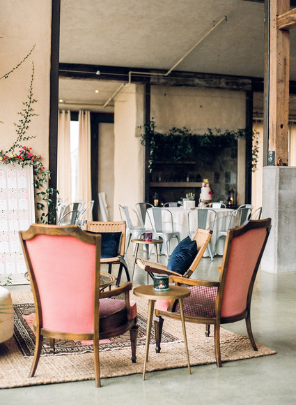 Colorful spring Texas wedding with Mexican details