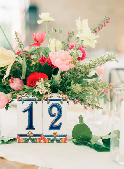 Colorful spring Texas wedding with Mexican details