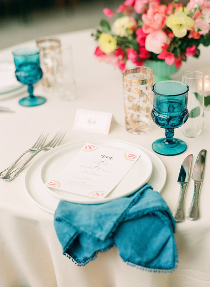 Colorful spring Texas wedding with Mexican details