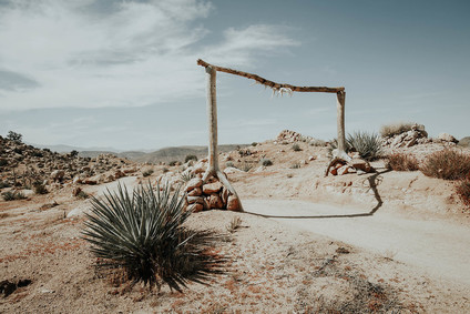 DIY desert wedding at Le Haute Desert Aerie in Pioneertown
