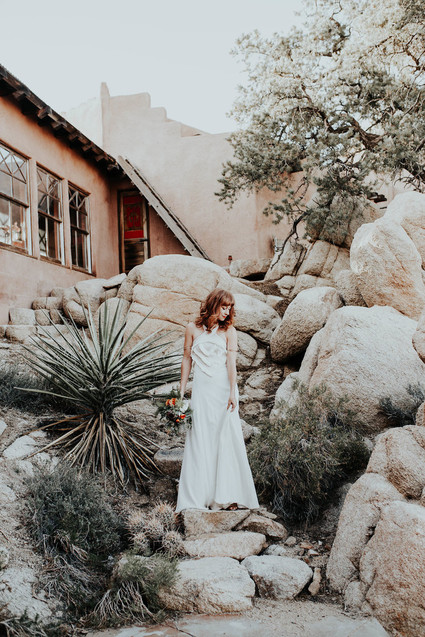 DIY desert wedding at Le Haute Desert Aerie in Pioneertown