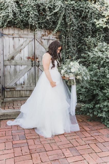 Rustic modern Jewish wedding at Terrain
