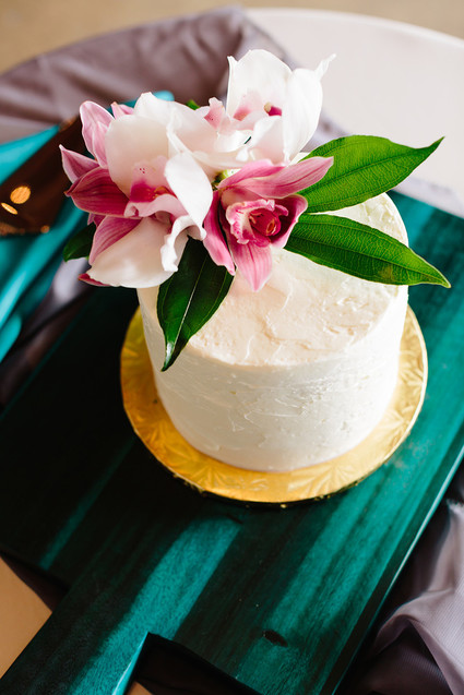 Colorful wedding at The Cheney Place in Grand Rapids