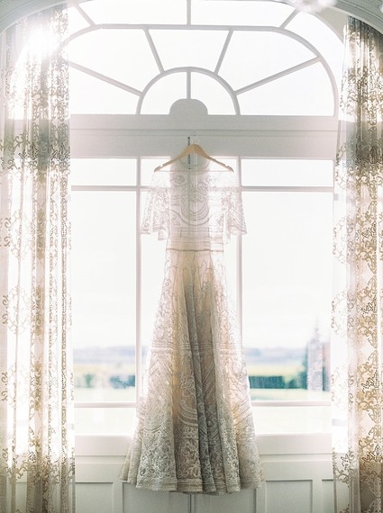 Moody romantic burgundy wedding ideas in France